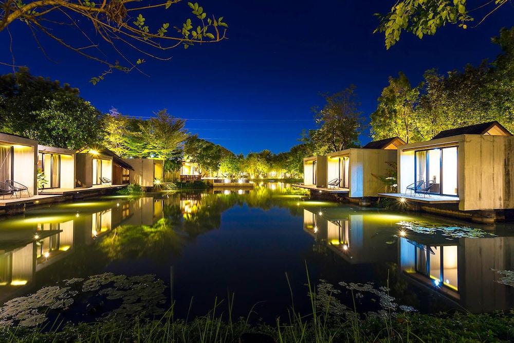 Into The Forest Resort Bangkok Dış mekan fotoğraf