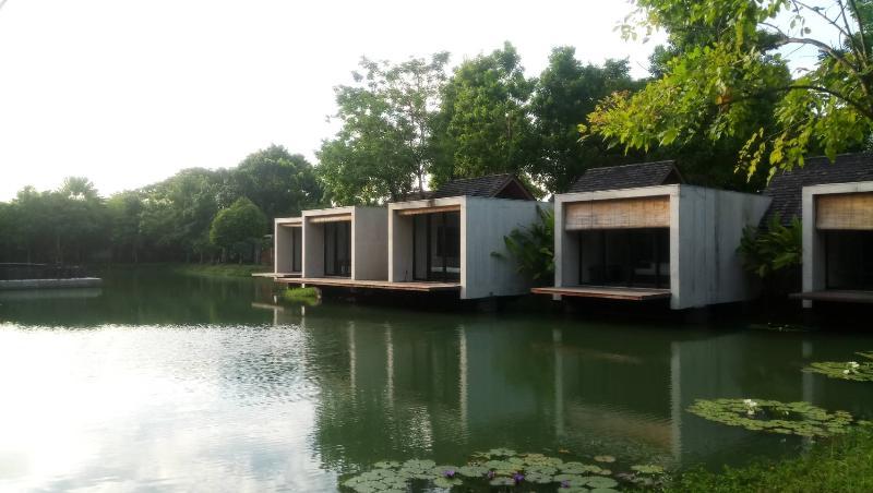 Into The Forest Resort Bangkok Dış mekan fotoğraf